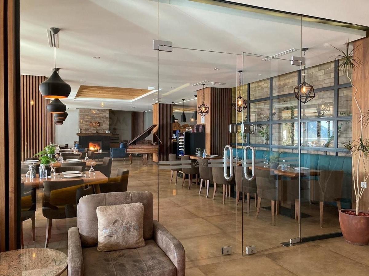 Hotel Morea Prevalle Bagian luar foto
