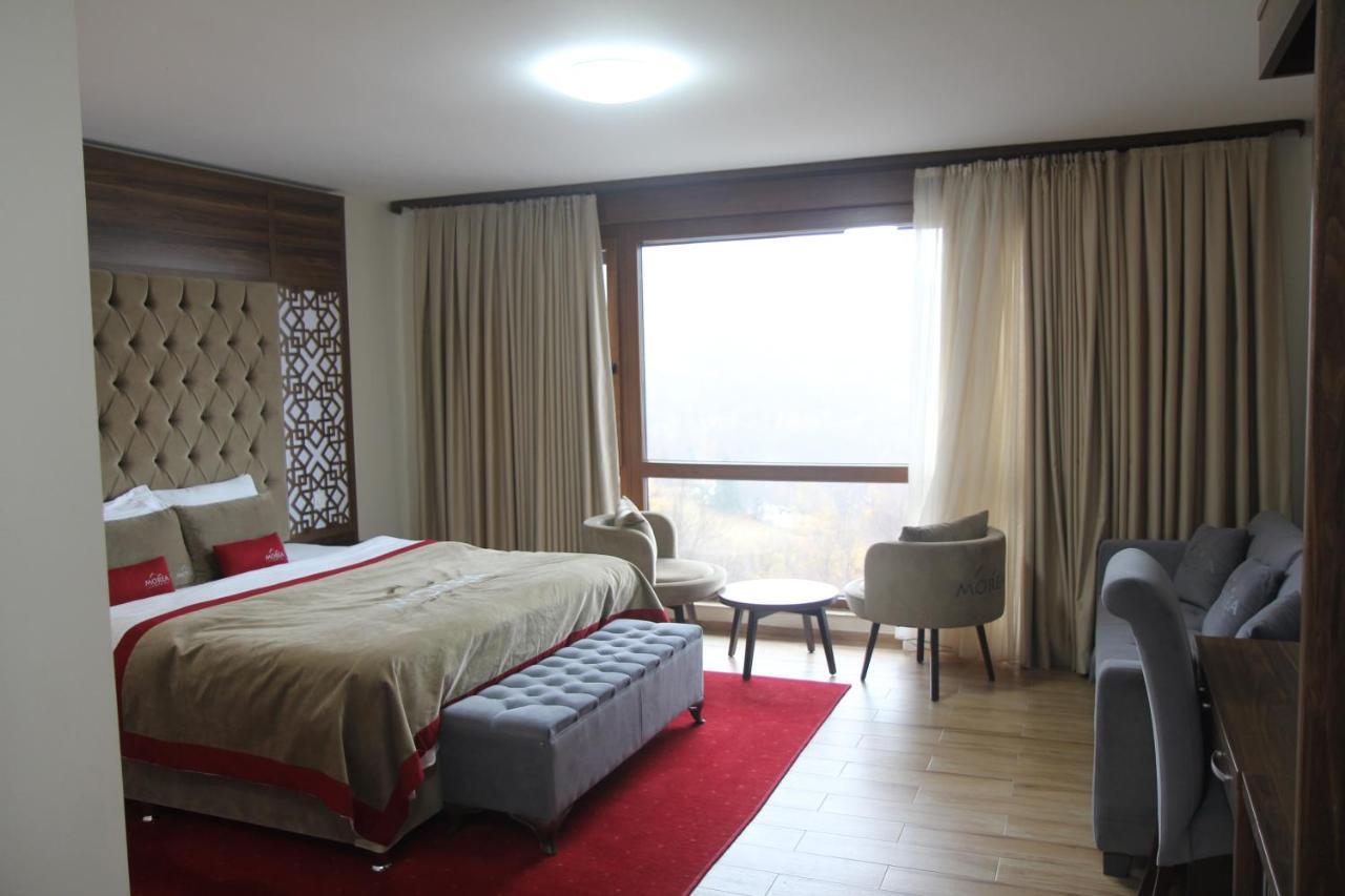 Hotel Morea Prevalle Bagian luar foto